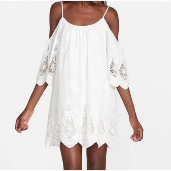 4SI3NNA Dresses & Skirts - 4SI3NNA White Lace Cold Shoulder Embroidered Eyelet Boho Bridal Mini Dress M